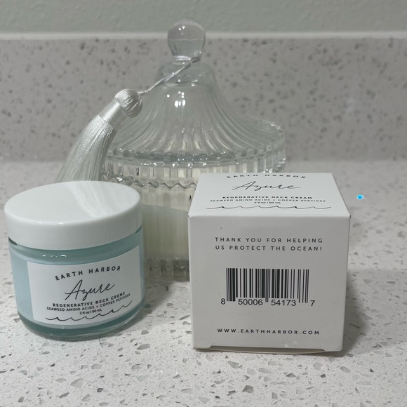 EARTH HARBOR
AZURE Regenerative Neck and face 
Creme, 2 fl. oz. / 60 ml NEW - Picture 6 of 10